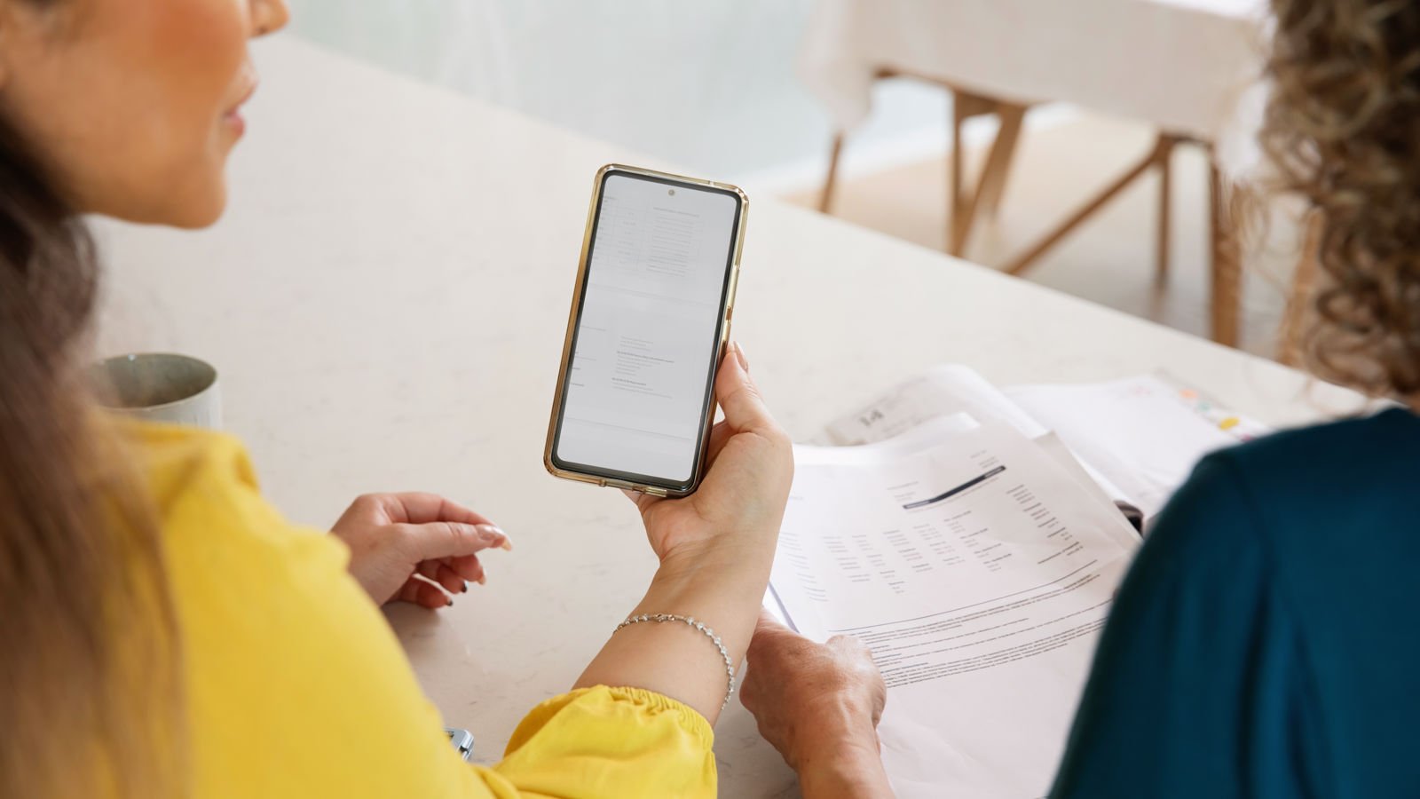 Jak złożyć reklamację w B2 Impact w Polsce