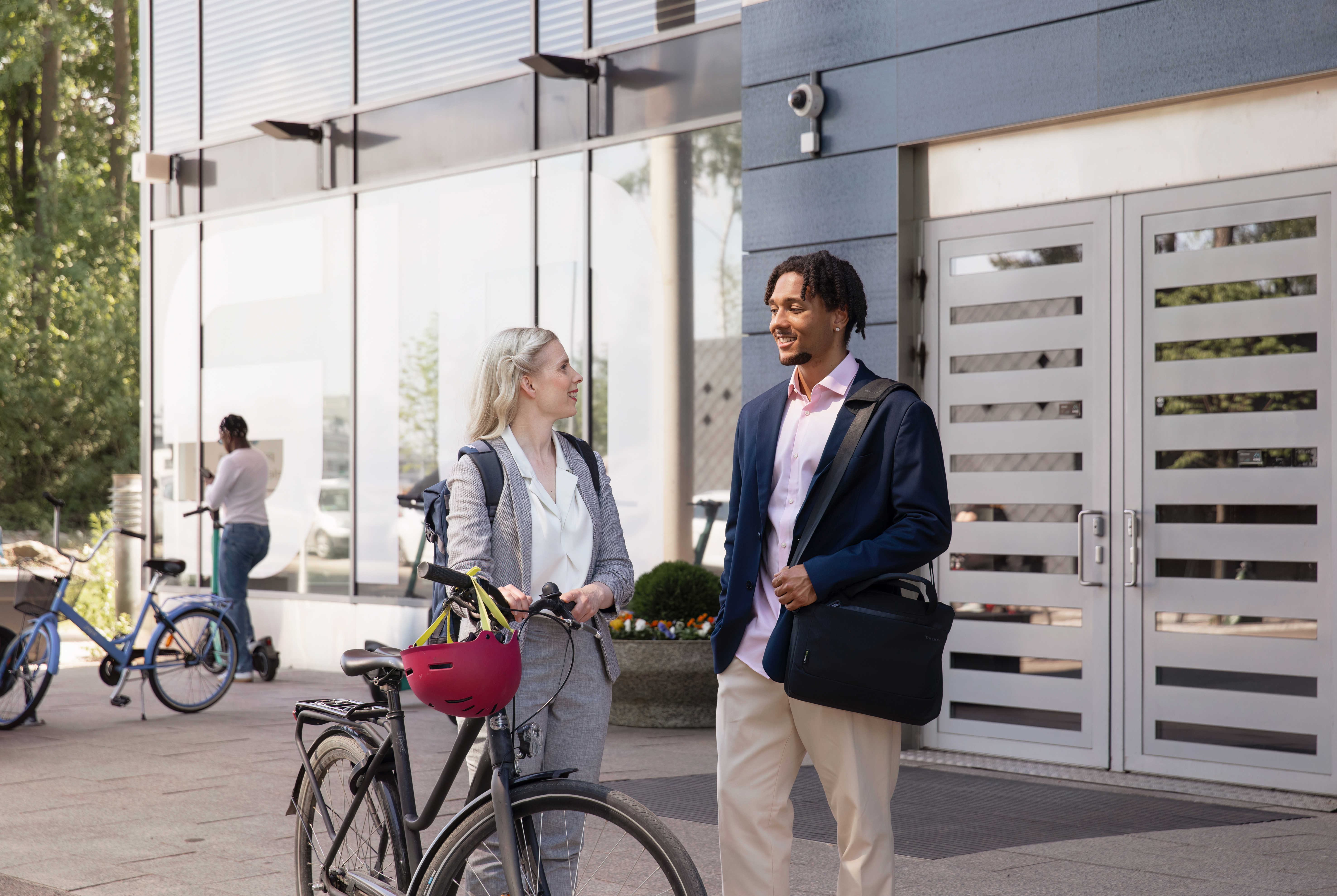 Naszym pracownikom stwarzamy dobre warunki w pracy i poza pracą