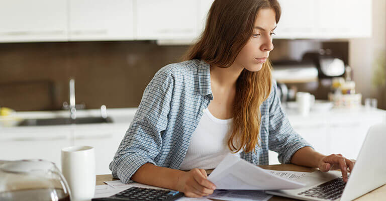 Czy zaciągnięcie pożyczki na spłatę długów rozwiąże problemy finansowe?